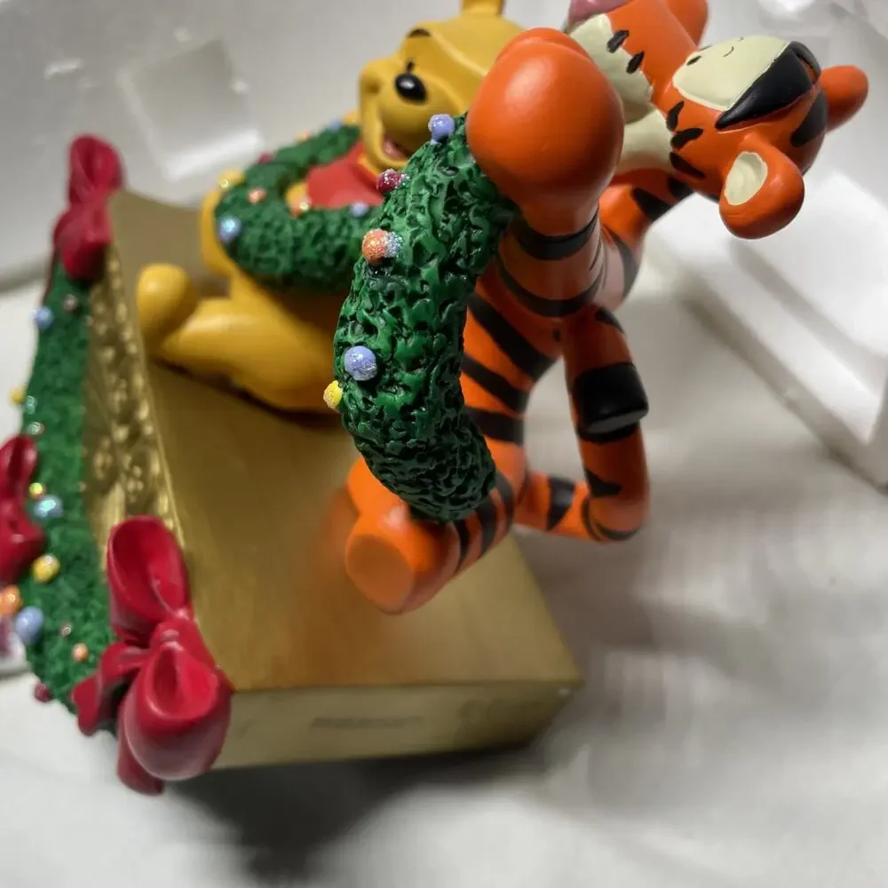 Disney Store Winnie Pooh & Tigger Christmas Stocking Holder Hanger Vtg w/Box